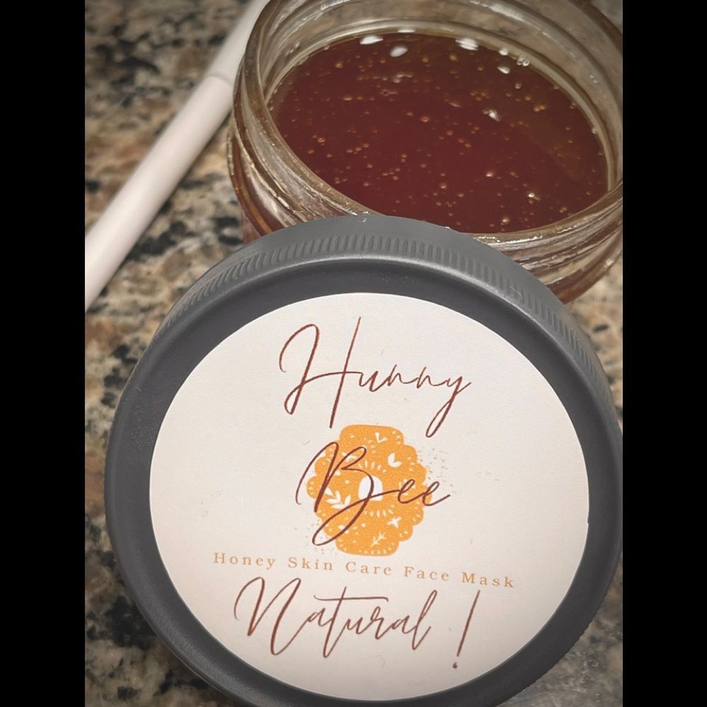 Limited time only SALE‼️Honey Face Mask 4oz HUNNY BEE NATURAL! Skincare